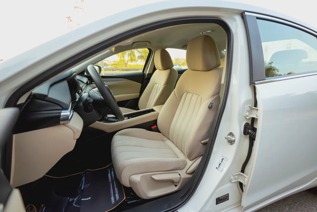 AED 1,016/Month | Mazda 6 | Pure | GCC Specs | REF#M22806-9-9