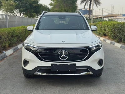 Mercedes-Benz EQB-1