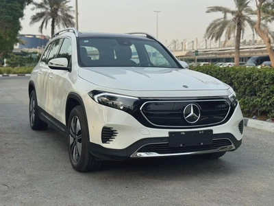 Mercedes-Benz EQB-2