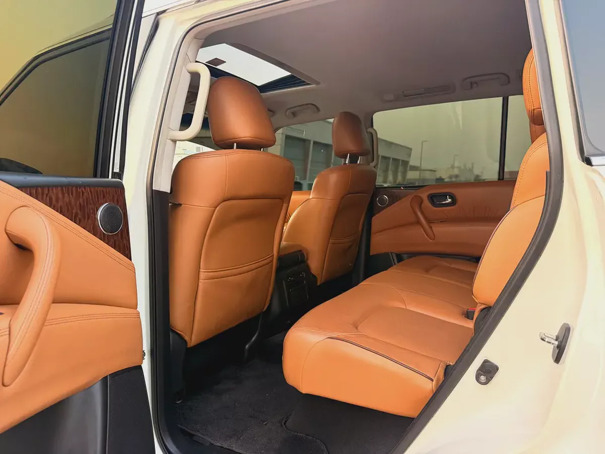 A premium 2015 Nissan Patrol LE titaniumin GCC-9-9