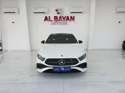 مرسيدس A200 ابيض / اسود خليجي 2025 Mercedes-Benz A-Class A 200 GCC Specs-4