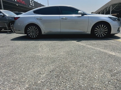 2017 Kia Cadenza SXL American Specs - Premium Luxury Sedan-4