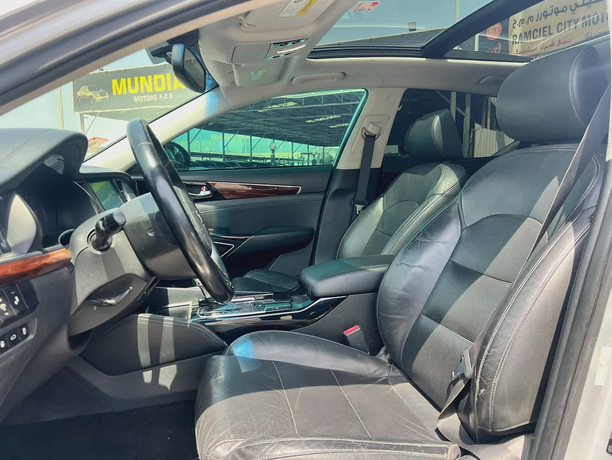 2017 Kia Cadenza SXL American Specs - Premium Luxury Sedan-10-10