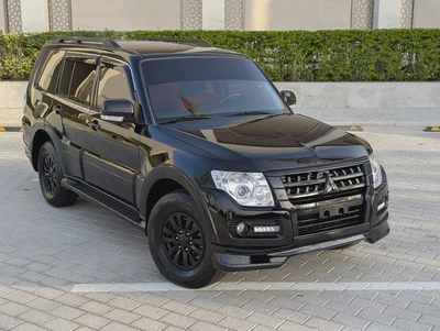 Mitsubishi Pajero GLS MID 2015 - GCC Specs - Reliable SUV-0