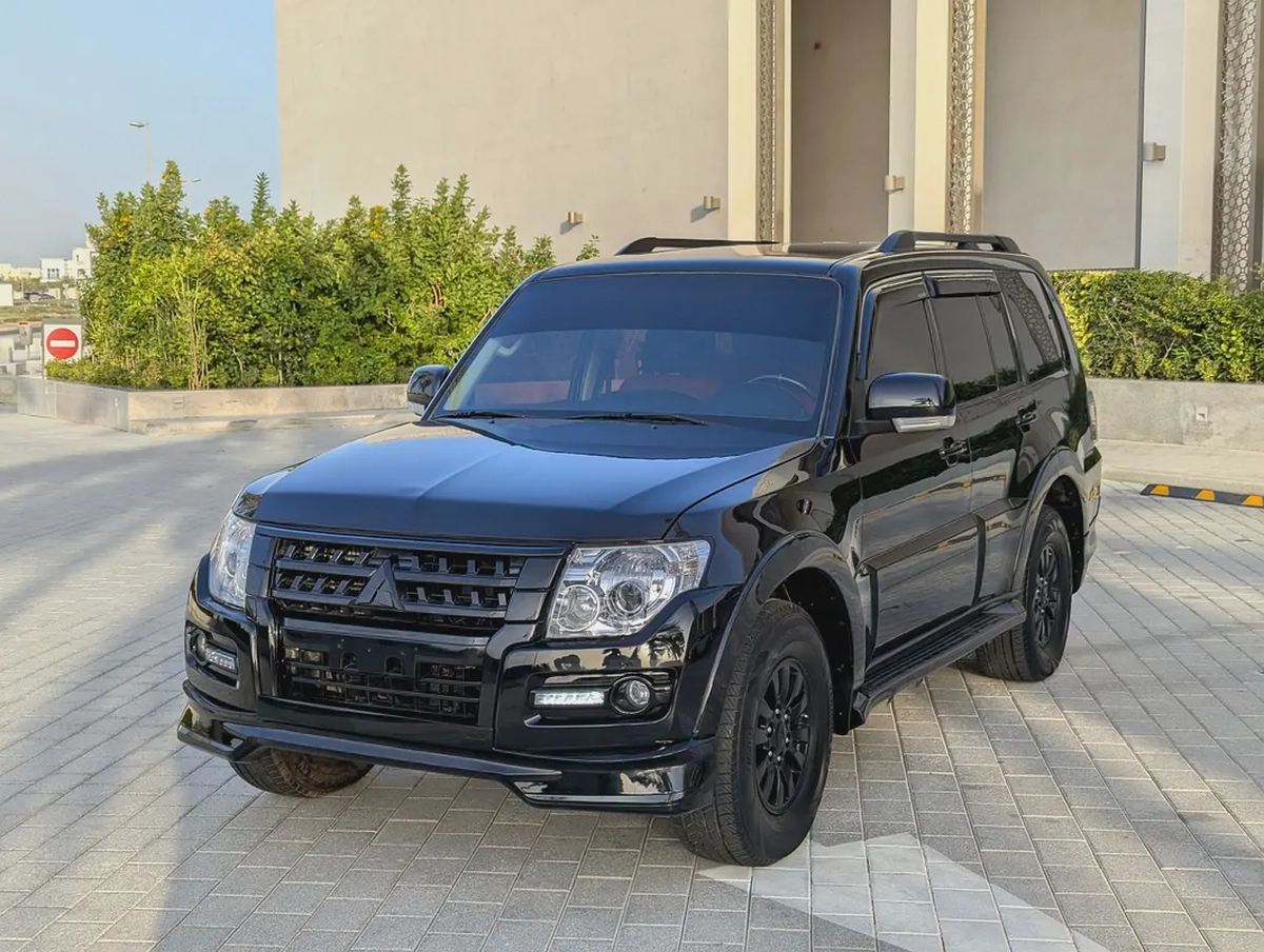 Mitsubishi Pajero GLS MID 2015 - GCC Specs - Reliable SUV