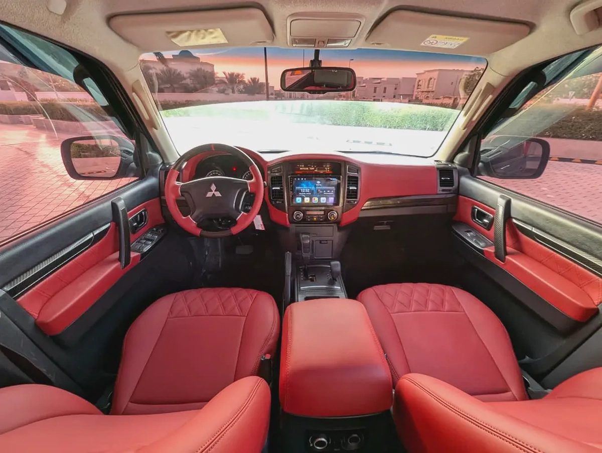 Mitsubishi Pajero GLS MID 2015 - GCC Specs - Reliable SUV