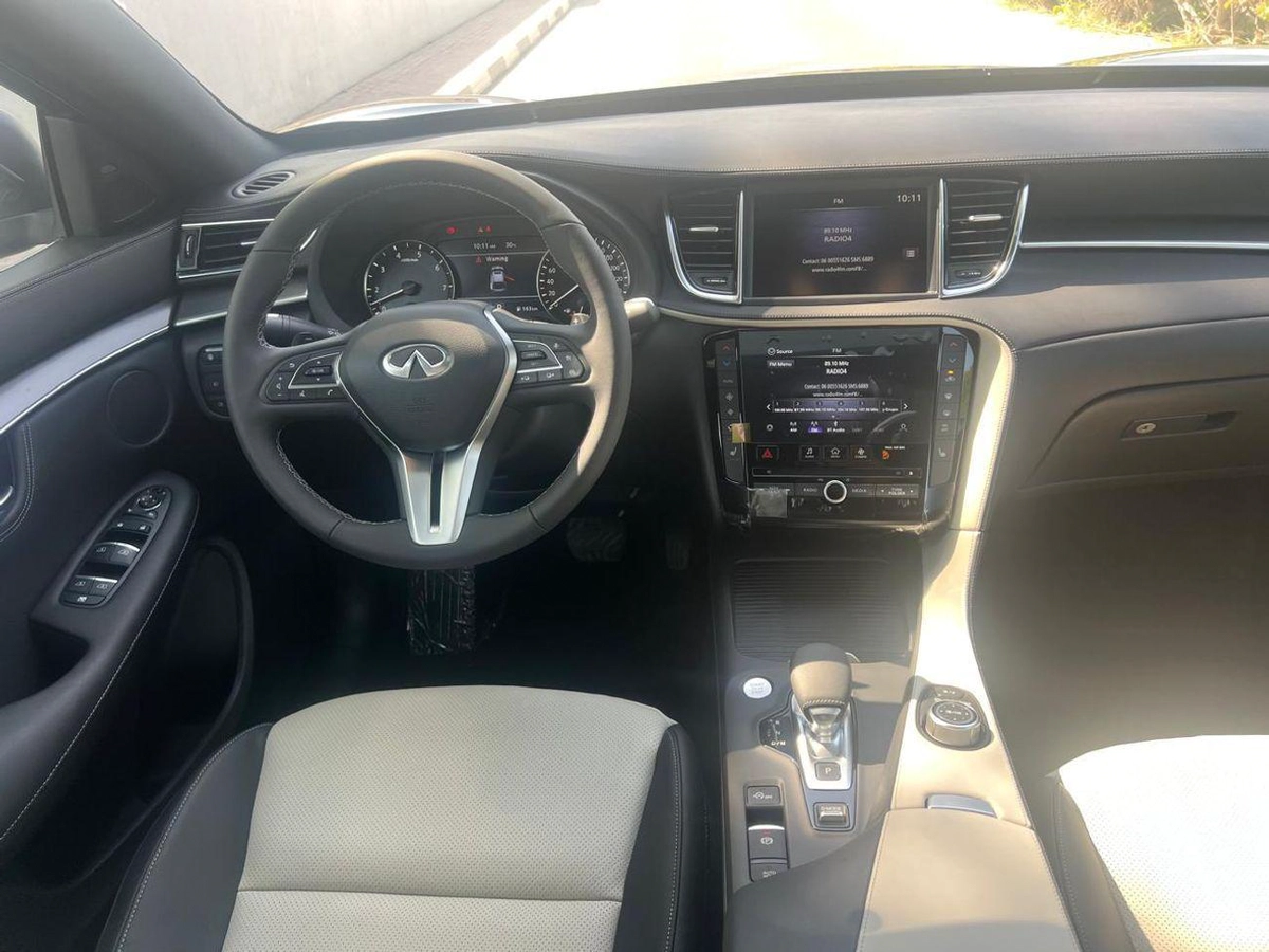 Infiniti QX55 ESSENTIAL-9-0