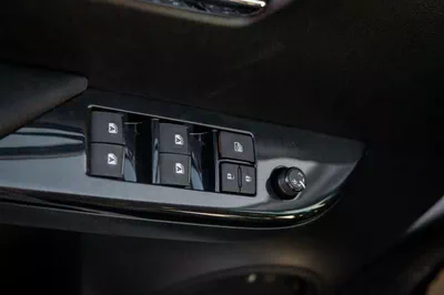 Toyota Hilux SGLX SR5 2.4L DIESEL  Jordan Specs-8