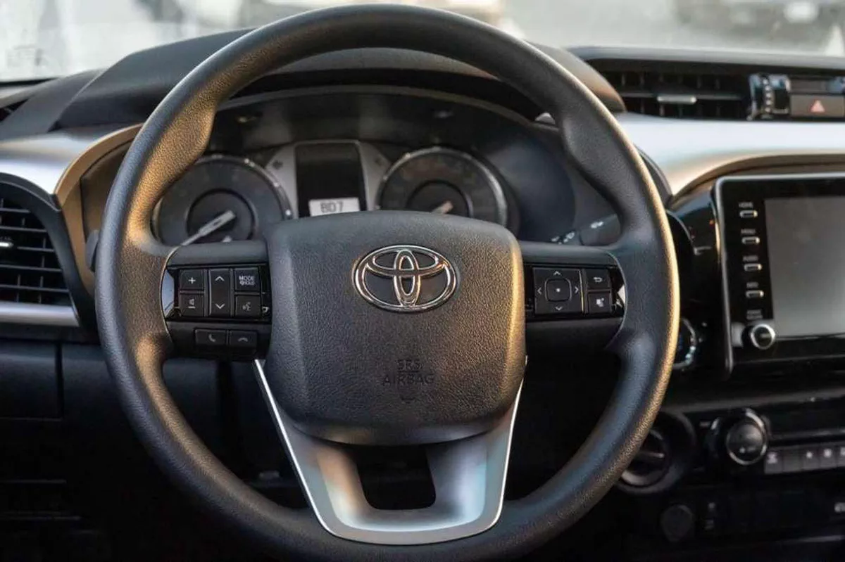 Toyota Hilux SGLX SR5 2.4L DIESEL  Jordan Specs-4-0