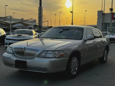 ( 2008 ) LICNOLN// TOWN CAR//4.6L 8 //AMRICAN// GOOD CONDITION-2