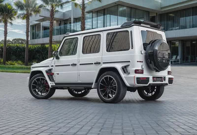 9,400 P.M |  G63 AMG Brabus Kit | 0% Downpayment | Impeccable Condition!-2