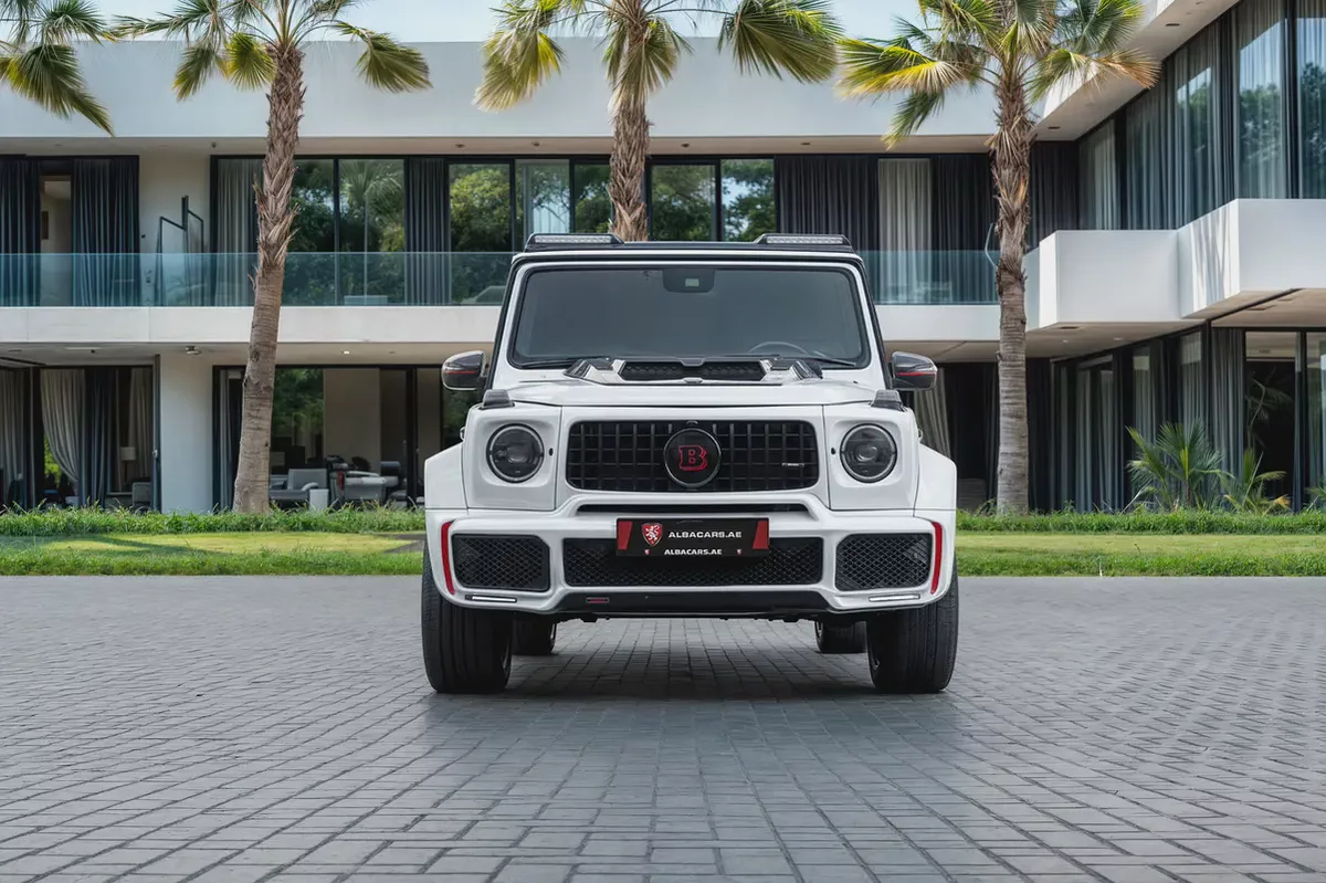 9,400 P.M |  G63 AMG Brabus Kit | 0% Downpayment | Impeccable Condition!-3-3