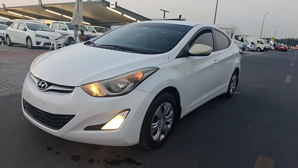 Hyundai Elantra GLS 2015 GCC Specs - Well Maintained