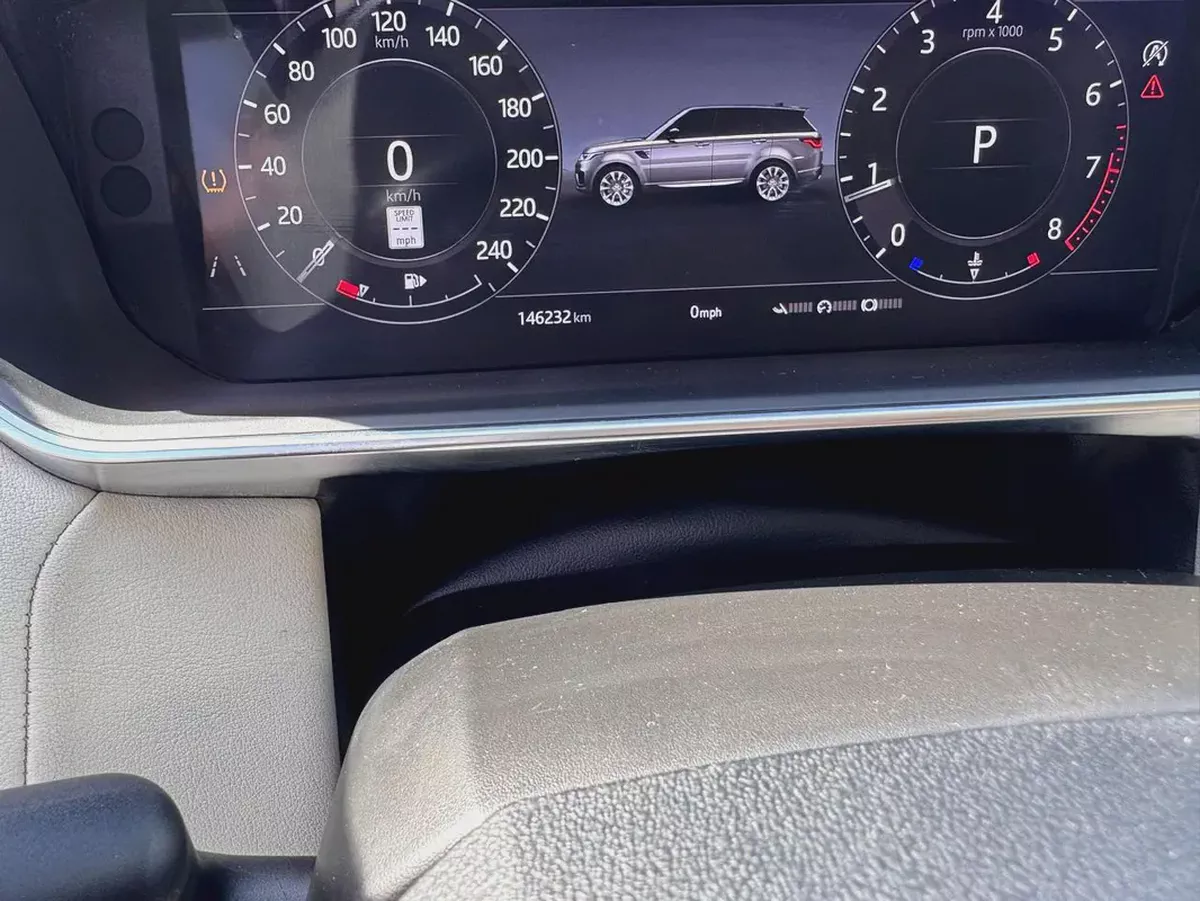 2020- RANGE ROVER SPORT HSE  - AMERICAN SPECES - ONLY 146,000 KM-8-8