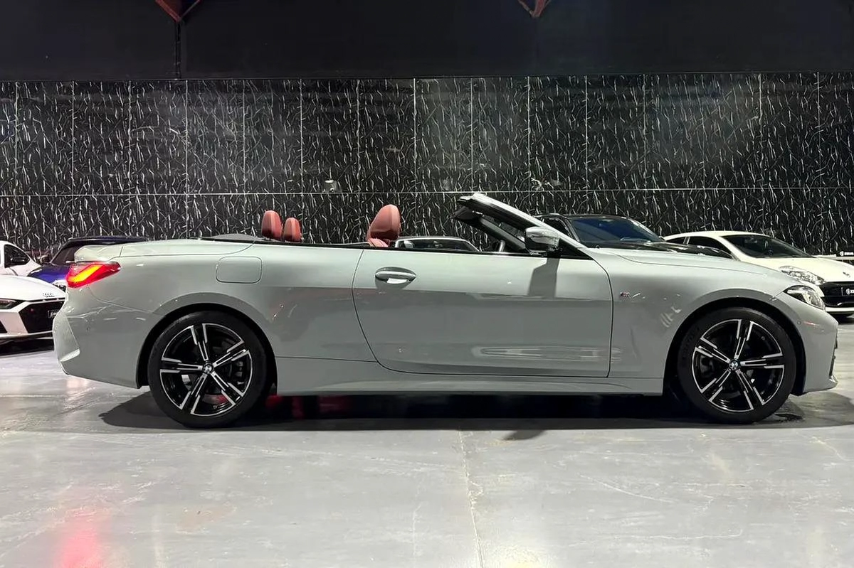BMW 420i 2025 | GCC | Original paint Low Mileage | Warranty 2028 | Service 2028-19-19