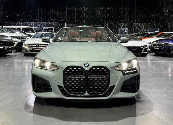 BMW 420i 2025 | GCC | Original paint Low Mileage | Warranty 2028 | Service 2028