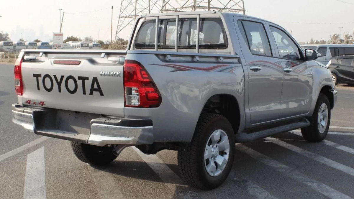 Toyota Hilux SGLX HILUX 2.4L AT DIESEL MED OPTION-6-0