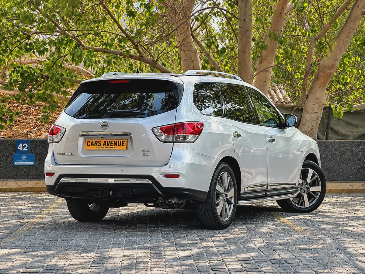 2015 NISSAN PATHFINDER SL | GCC SPECS | 7-SEATER | AED 24,999-2-2