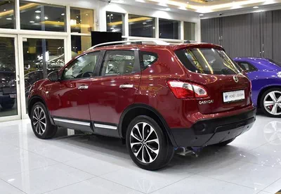 Nissan Qashqai LE AWD ( 2013 Model ) in Red Color GCC Specs-1