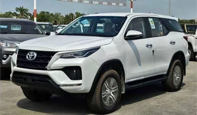 Toyota Fortuner EXR Toyota Fortuner 2.7L petrol Full Option 4x4 2024-2