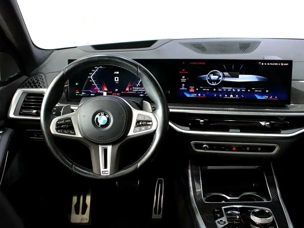 2024 - BMW X7 M60i - V8 | 7 seater with warranty
