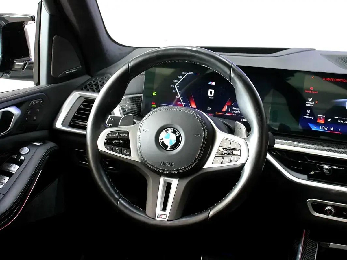 2024 - BMW X7 M60i - V8 | 7 seater with warranty-11-11