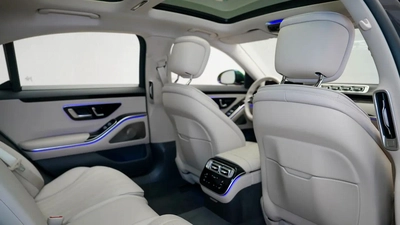 Mercedes-Benz S-Class S 500-7