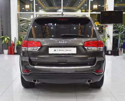EXCELLENT DEAL for our Jeep Grand Cherokee Limited 4x4 ( 2015 Model ) in Grey Color GCC Specs-4