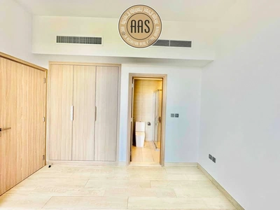 Best Offer • Stunning View • Chiller Free • Luxurious & Spacious 1bhk Available-3