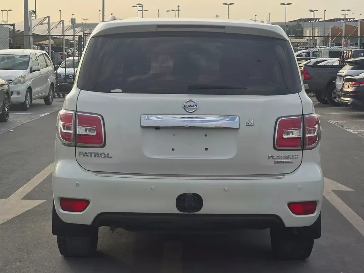 نيسان باترول بلاتينيوم فل اوبشن بحالة ممتازة-6-6