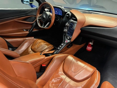 McLaren 720S 2018-6