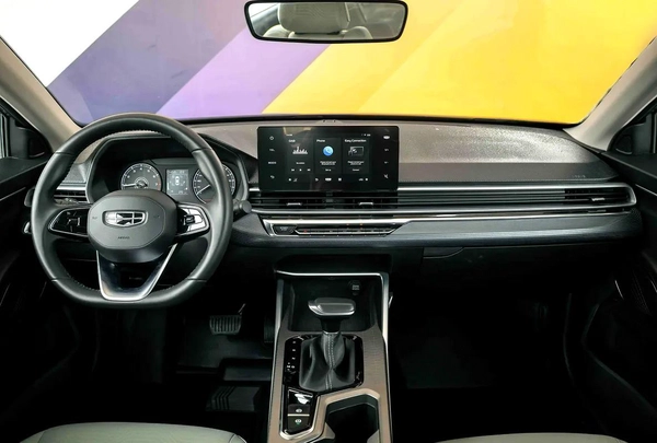 Geely Emgrand GS
