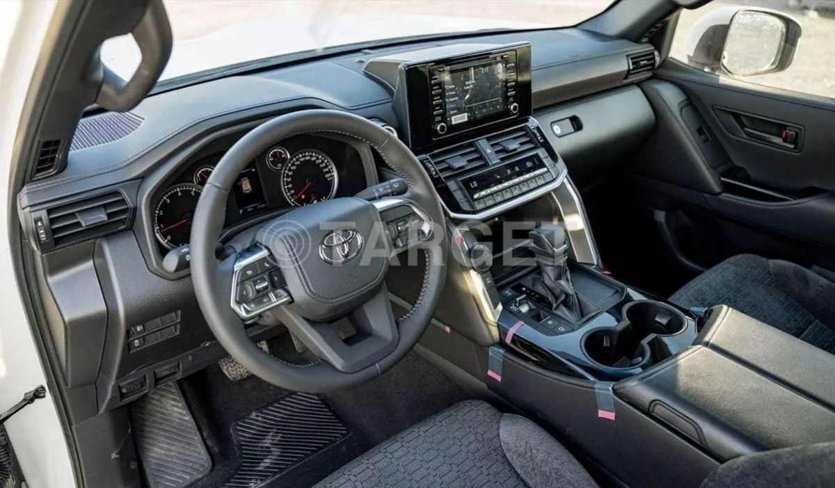 Toyota Land Cruiser GXR LAND CRUISER GXR 4.0L PETROL-10-0