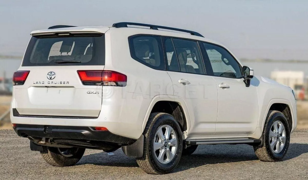 Toyota Land Cruiser GXR LAND CRUISER GXR 4.0L PETROL-6-0