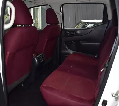 Nissan Navara SE ( 2020 Model ) in White...-2