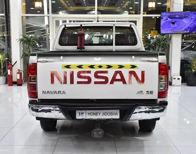 Nissan Navara SE ( 2020 Model ) in White...-9