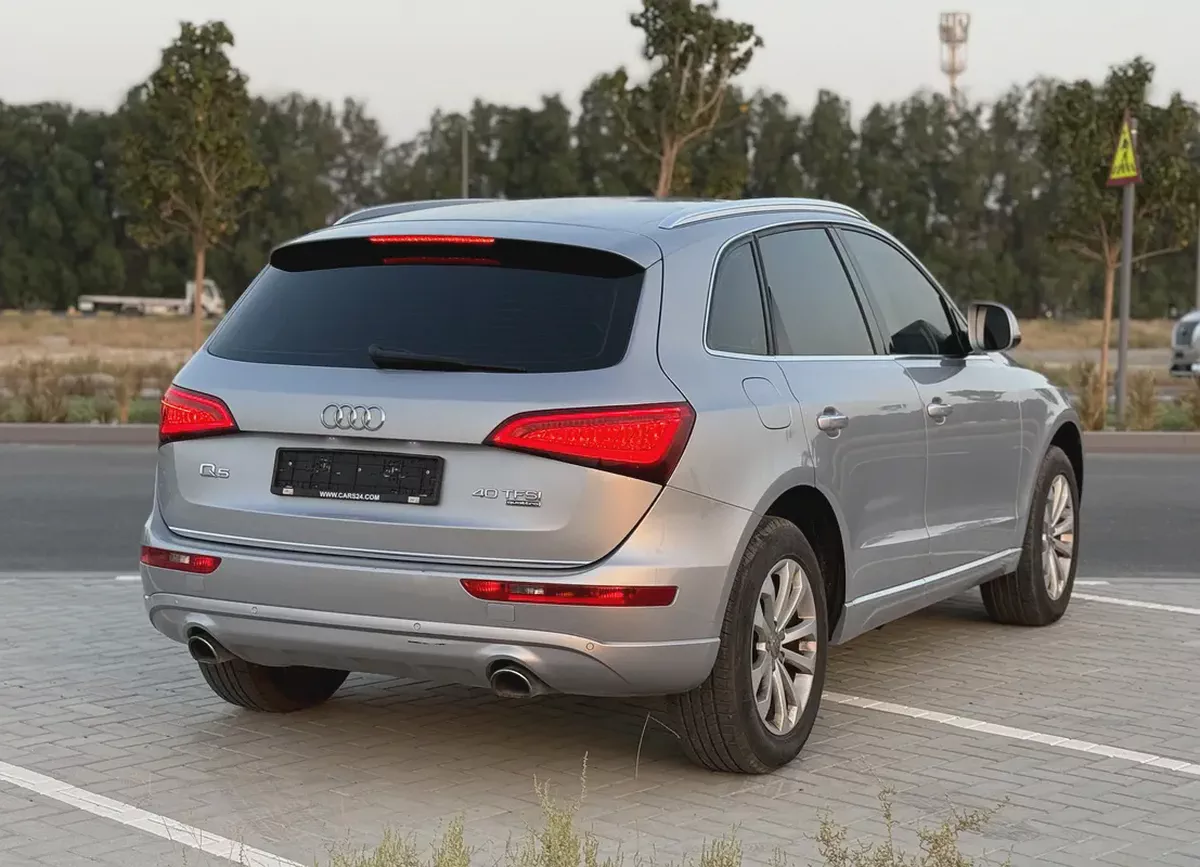 2016 Audi Q3 40 TFSI Quattro | GCC Specs | 4-Cyl 2.0L Turbo engine-5-5