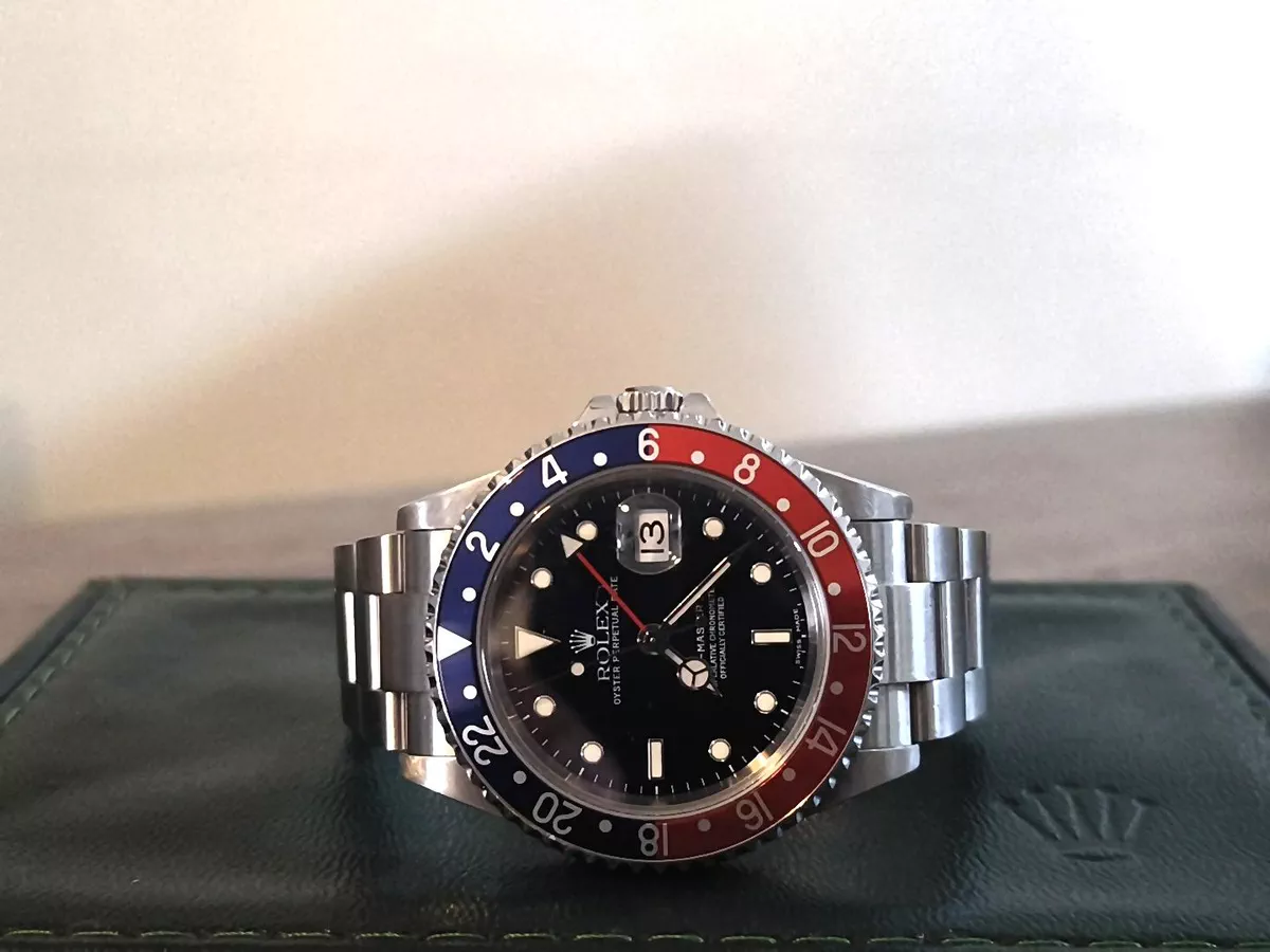 Rolex GMT-Master II 16710 Pepsi | 2003 | Box Set — AED 48,000-1-1