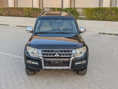 MITSUBISHI PAJERO 2015 GLS TOP FULL OPTION GCC V6 3.5L IN EXCELLENT CONDITION-18