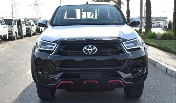 Toyota Hilux TOYOTA HILUX 4.0L V6 PETROL DC AT 2024