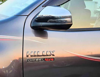 Toyota Hilux SGLX SR5 WIDE BODY / DOUBLE CABIN / 2.4L DIESEL A/T 4WD / BLIND SPOT / OVER FENDER / DIFF LOCK (CODE#HDAH-5