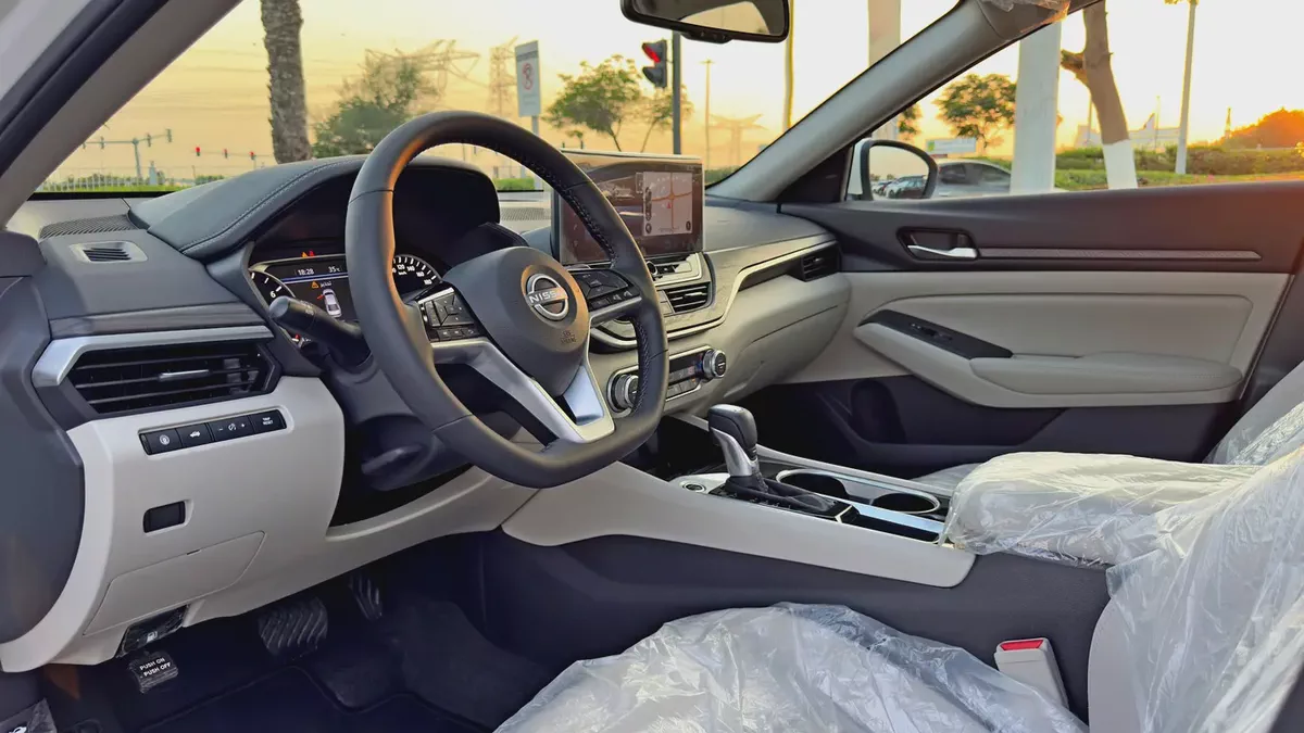 2025 Nissan Altima SV, Dealer Warranty, GCC Specifications-7-7