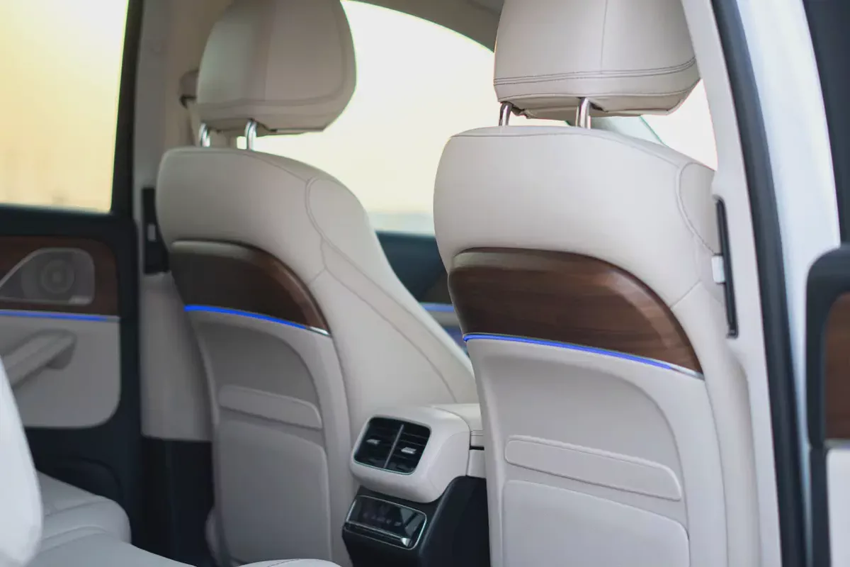 Mercedes GLS 450 4MATIC (Maybach Kit) 2024-10-10