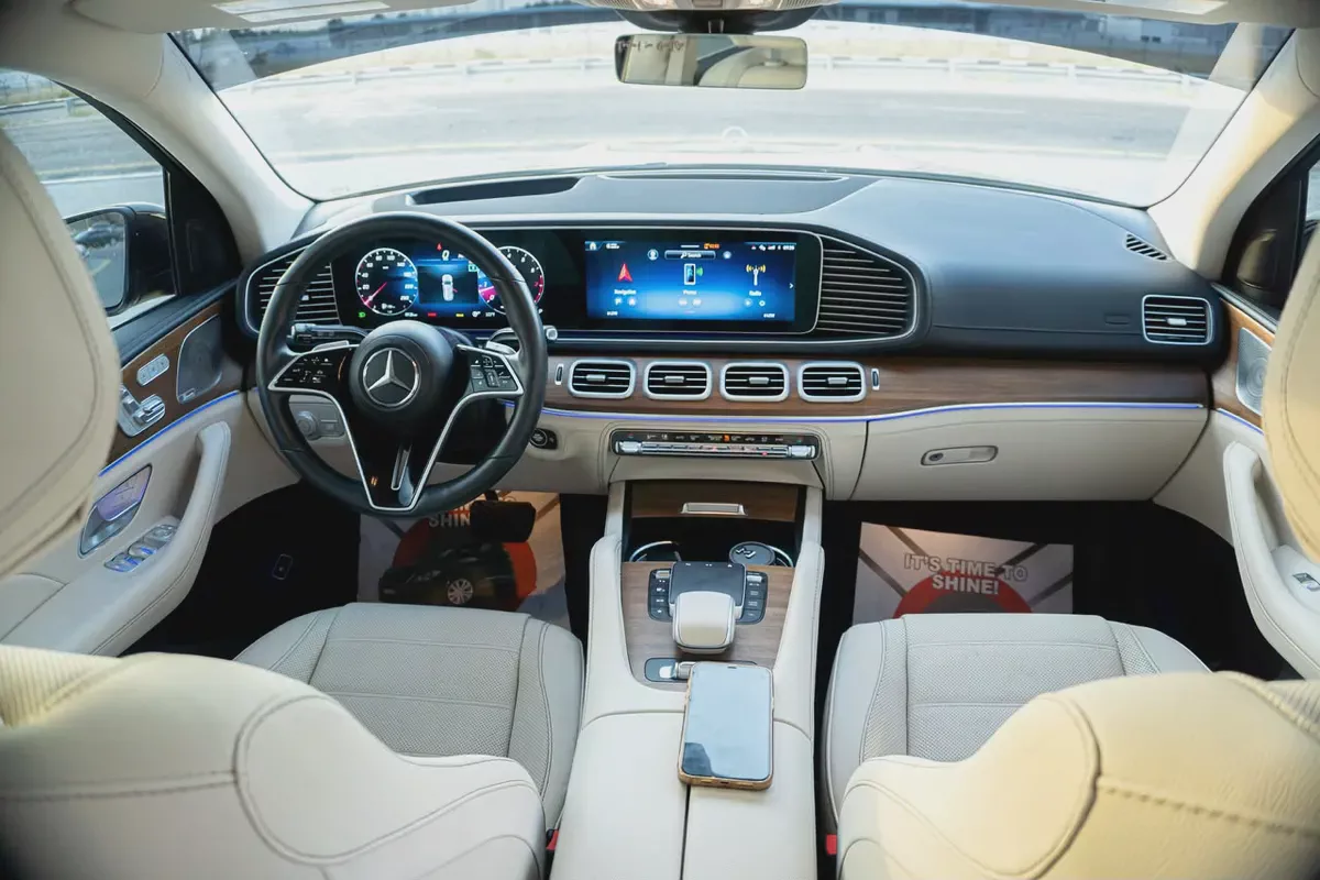 Mercedes GLS 450 4MATIC (Maybach Kit) 2024-8-8