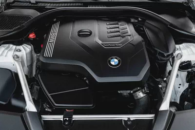 2,644 P.M |  520i M-Sport | 0% Downpayment | BMW WARRANTY+SERVICE | IMMACULATE!-13