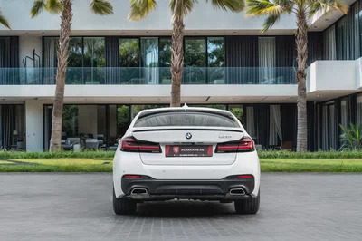 2,644 P.M |  520i M-Sport | 0% Downpayment | BMW WARRANTY+SERVICE | IMMACULATE!-4