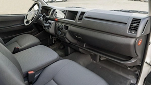 Toyota Hiace TOYOTA HIACE HR 2.7P MT 16 SEATER  - WHITE