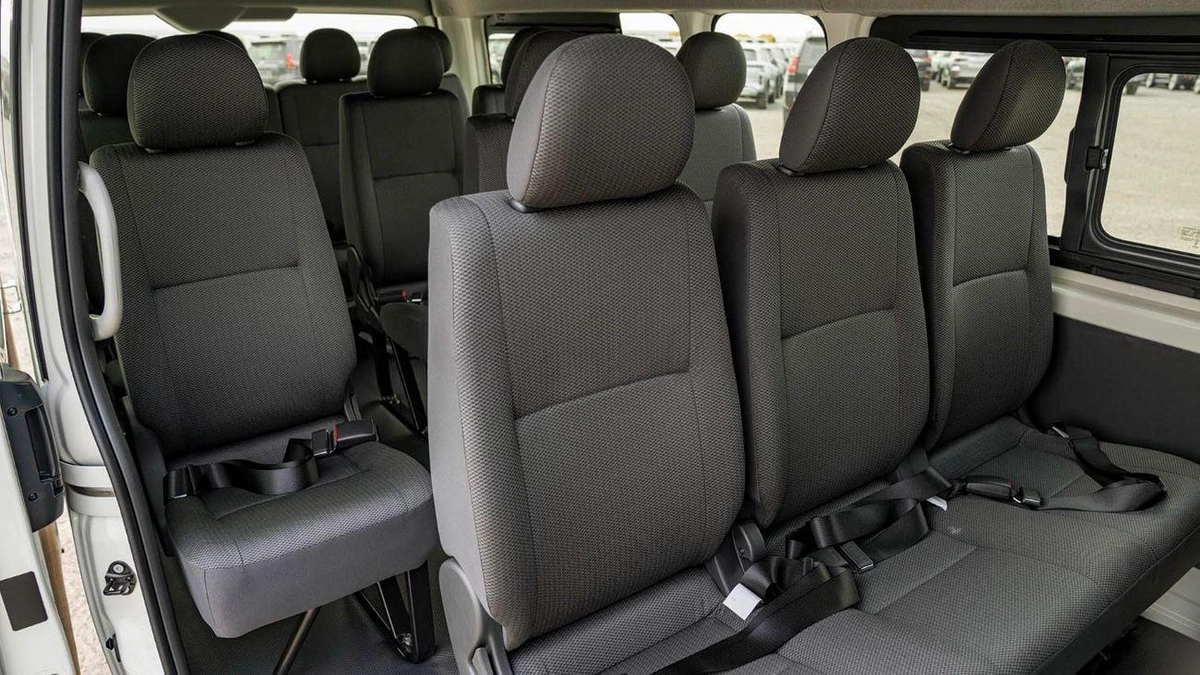 Toyota Hiace TOYOTA HIACE HR 2.7P MT 16 SEATER  - WHITE-14-0