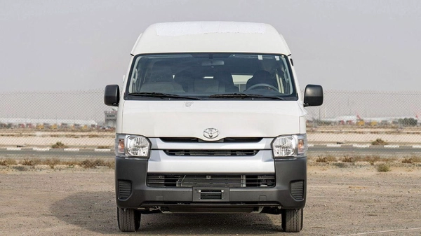 Toyota Hiace TOYOTA HIACE HR 2.7P MT 16 SEATER  - WHITE