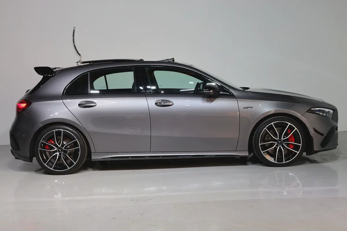 2025 Mercedes-Benz A-Class A 35 AMG | GCC Specs | Brand New Luxury Performance-6-6